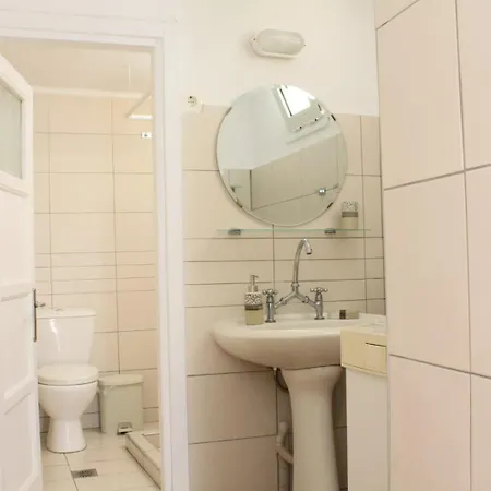 Kiki's House Апартаменты *