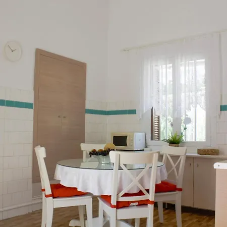 Kiki's House Rhodes City