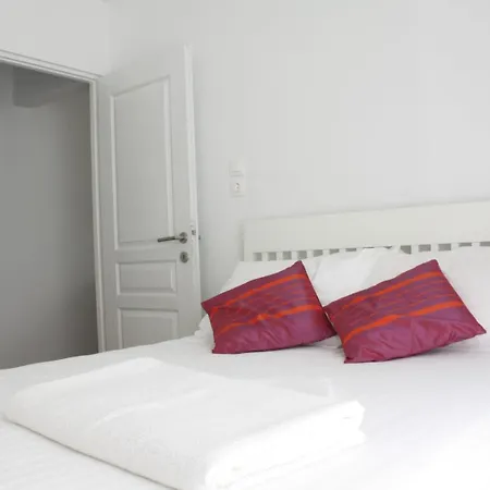 Kiki's House Apartman *